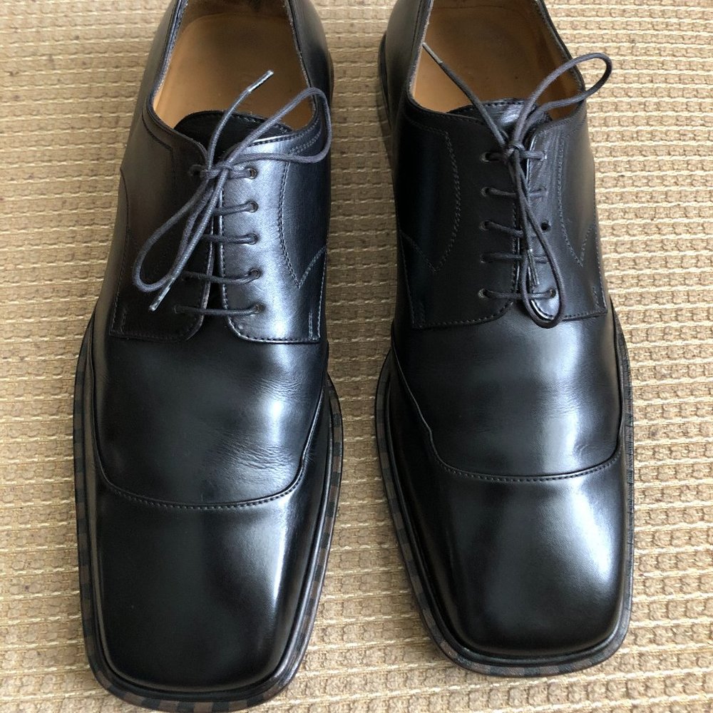 Louis Vuitton Men's Black Dress Shoes . - Picture 2 of 14